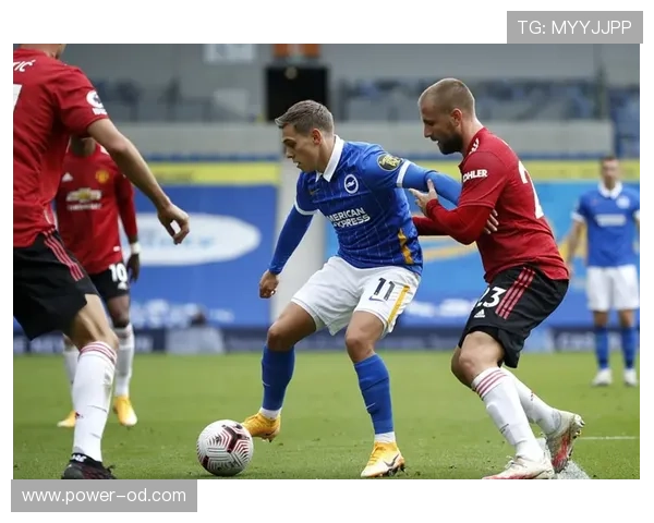 点球击中门框后球是否仍有效？规则细节全拆解！