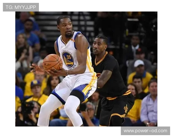 瓦格纳无球跑动提升三分效率，拉开队友投篮空间明显